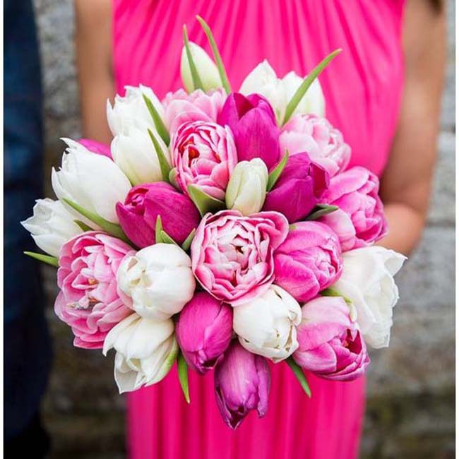 gaan beslissen balkon marge Bruidsboeket met Tulpen