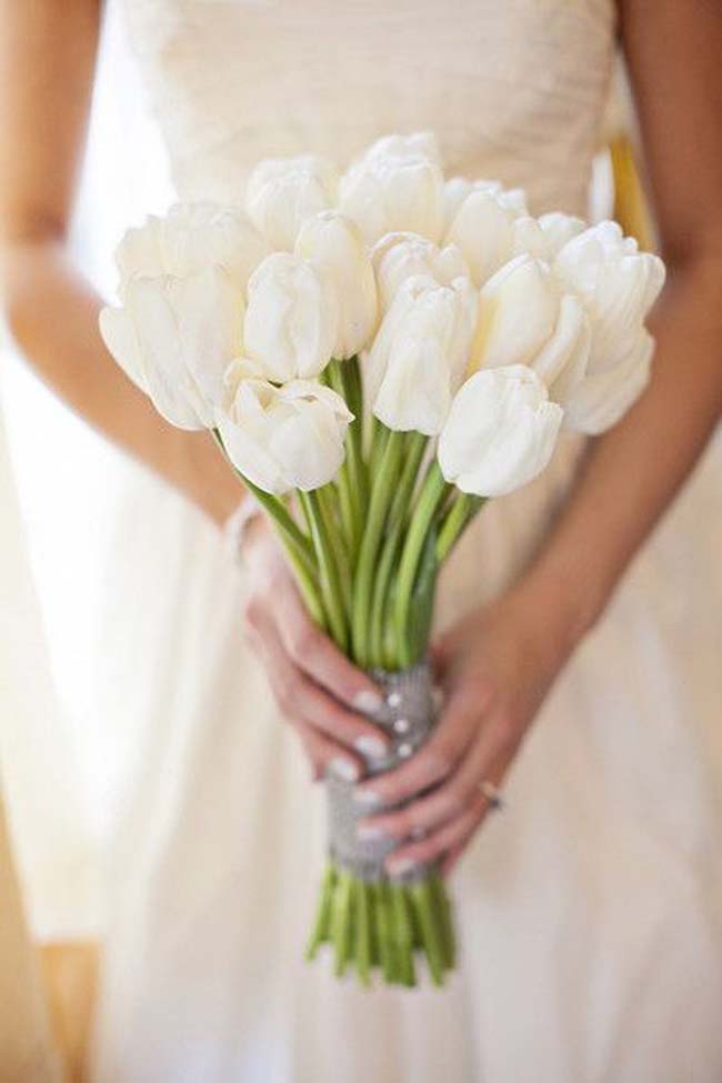gaan beslissen balkon marge Bruidsboeket met Tulpen