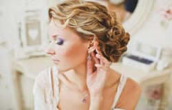 Bruidsmake-up en haar